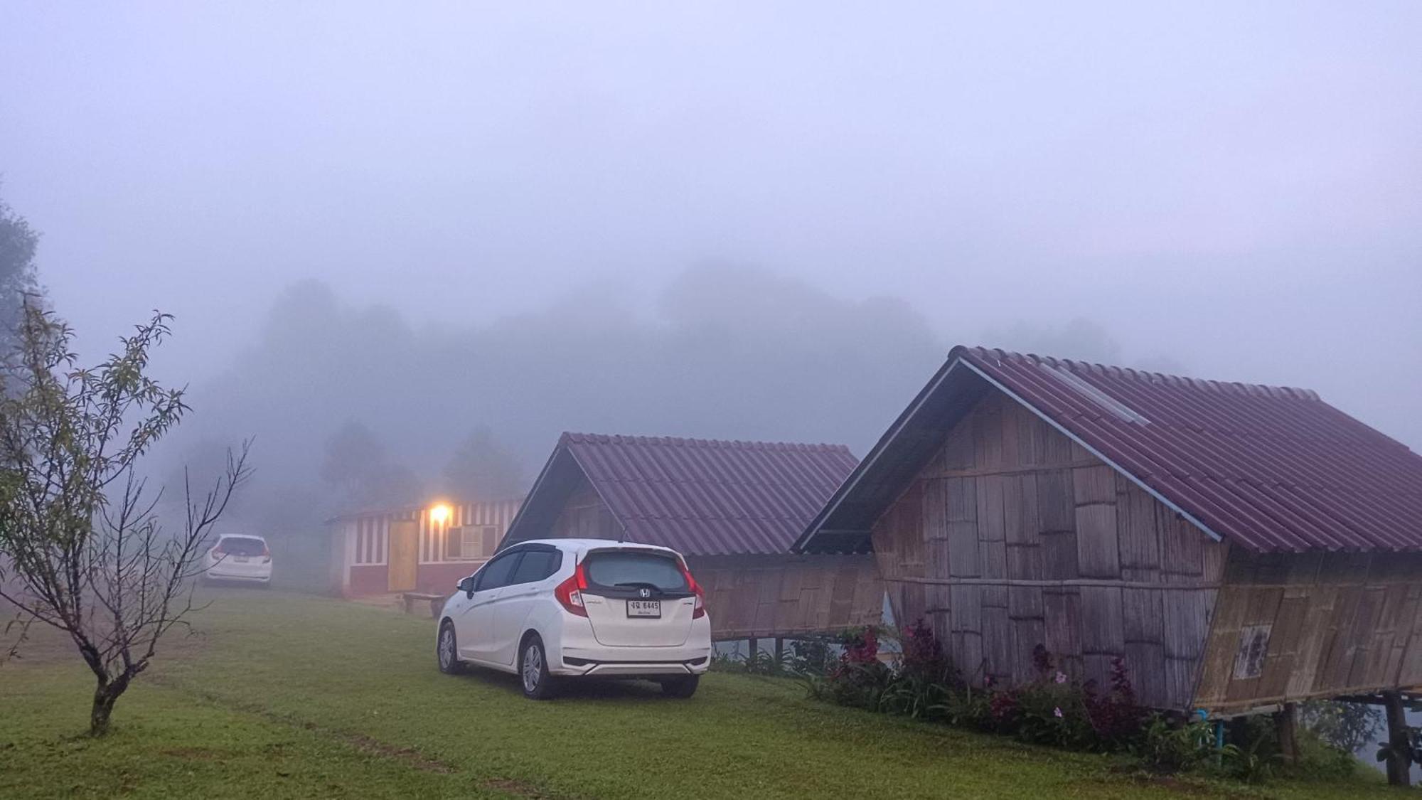 ไร่นิธิสุนทร Nithisoonthon Farmstay Mae Hong Son Eksteriør bilde
