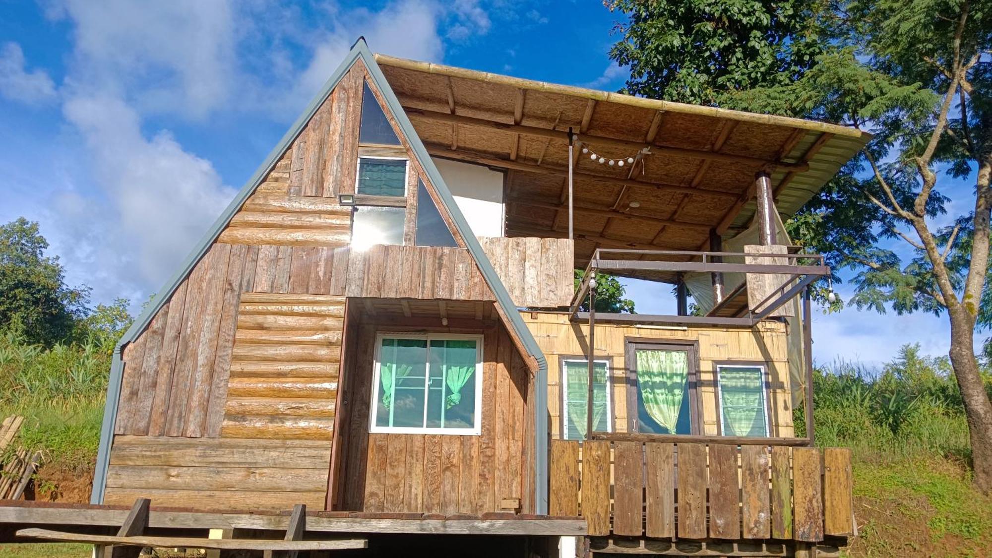 ไร่นิธิสุนทร Nithisoonthon Farmstay Mae Hong Son Eksteriør bilde