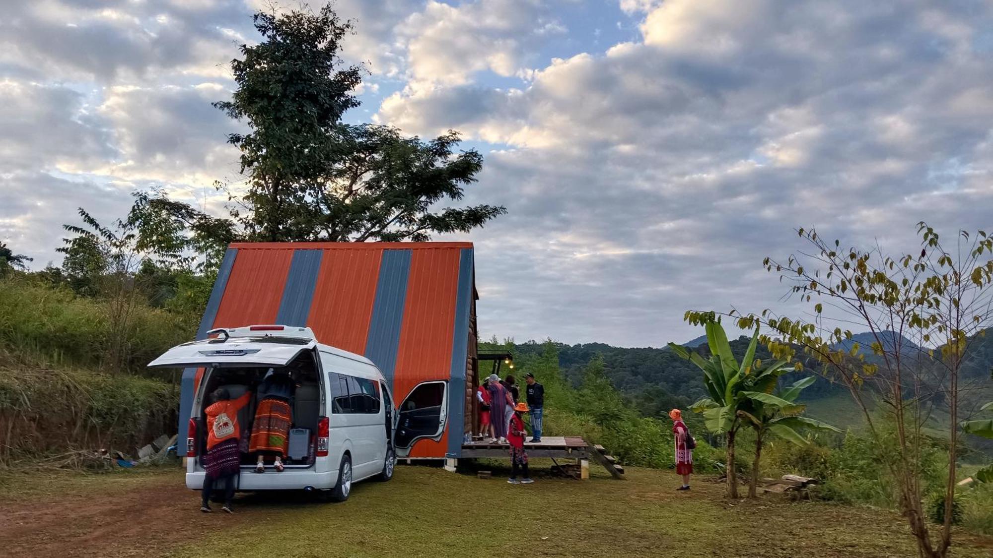 ไร่นิธิสุนทร Nithisoonthon Farmstay Mae Hong Son Eksteriør bilde