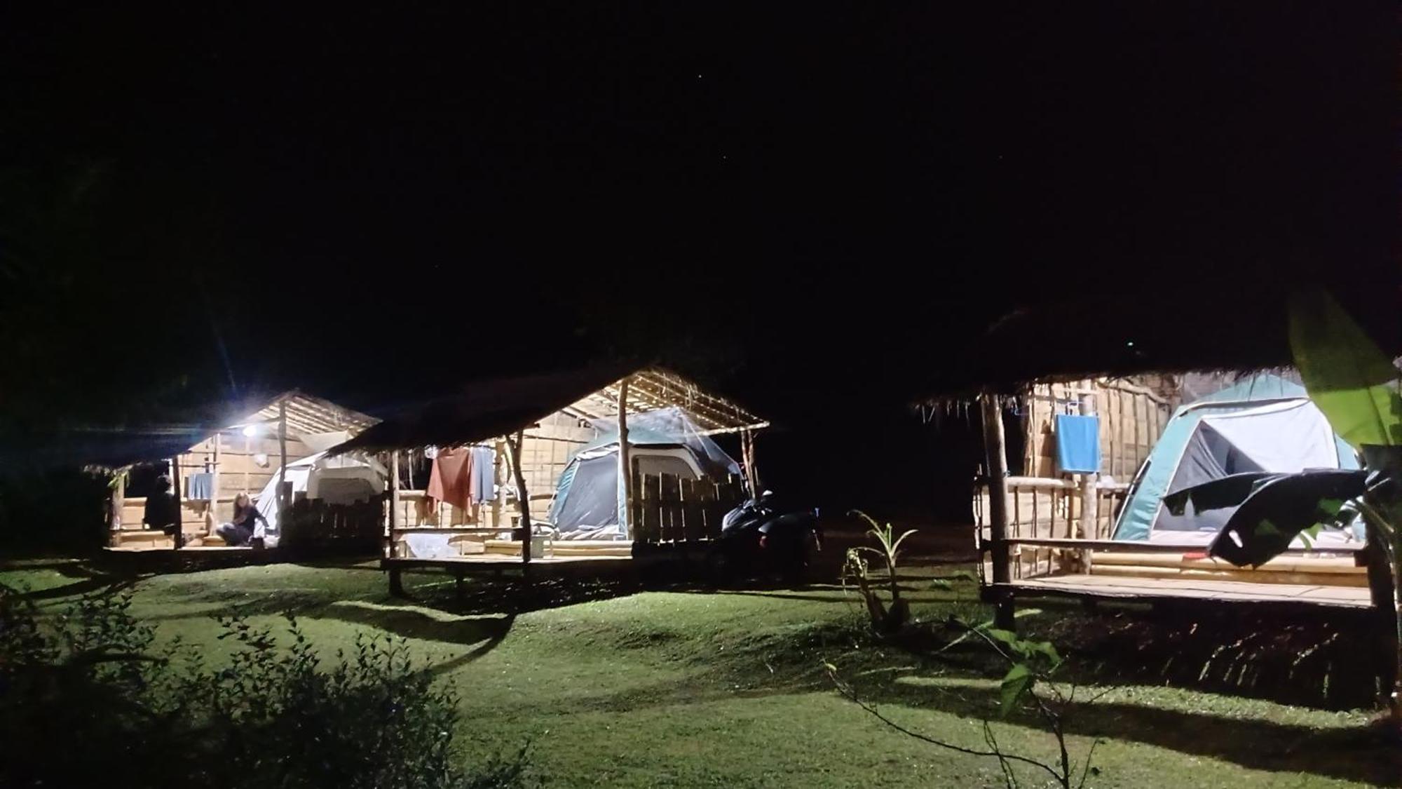 ไร่นิธิสุนทร Nithisoonthon Farmstay Mae Hong Son Eksteriør bilde
