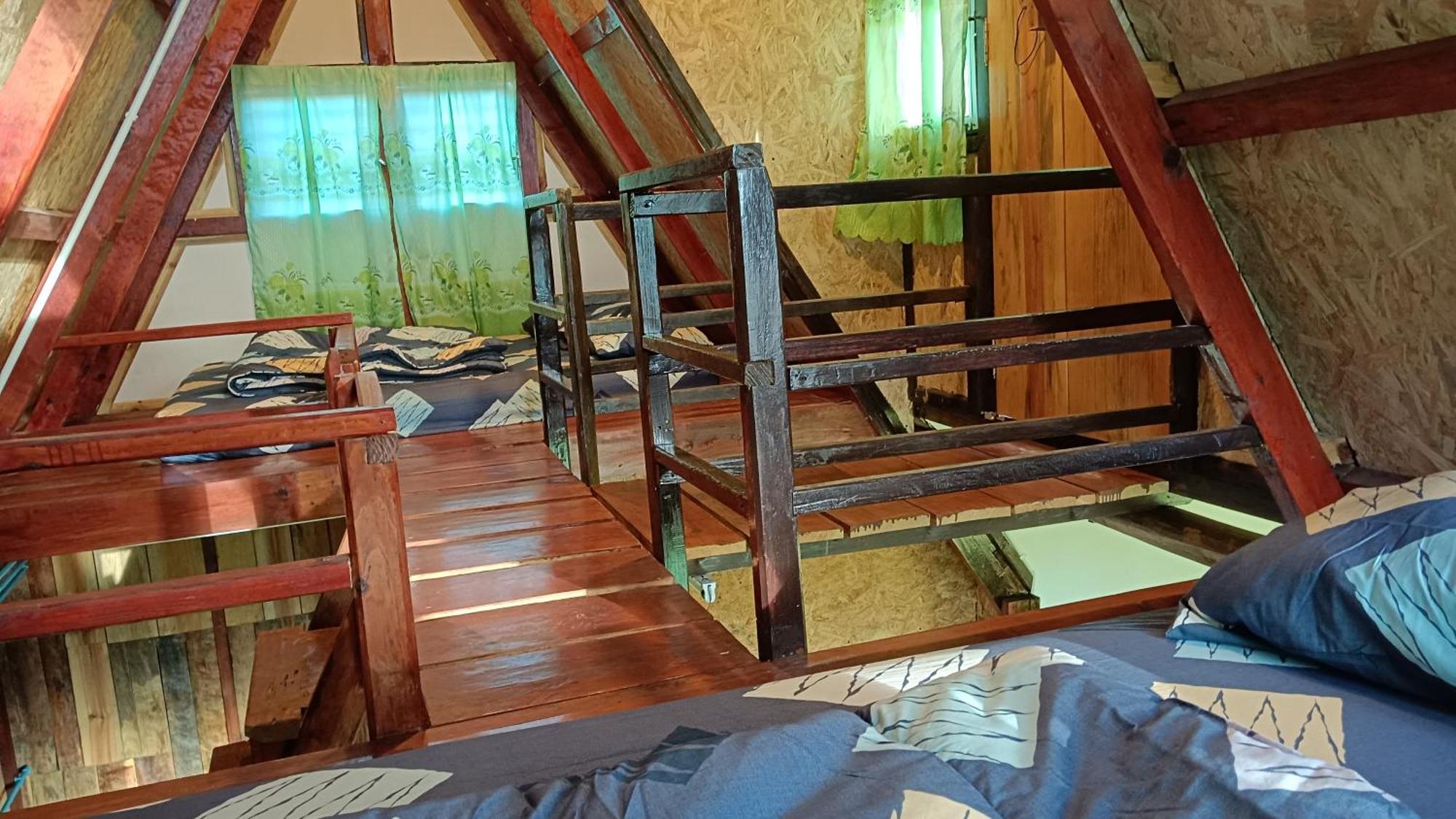 ไร่นิธิสุนทร Nithisoonthon Farmstay Mae Hong Son Eksteriør bilde