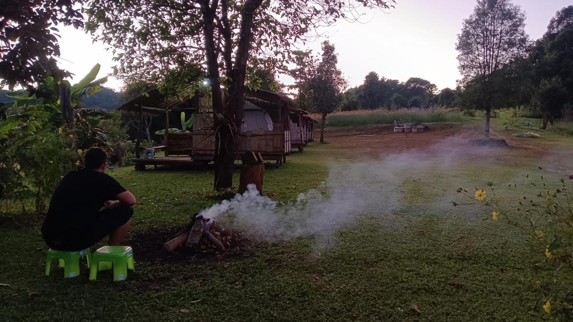 ไร่นิธิสุนทร Nithisoonthon Farmstay Mae Hong Son Eksteriør bilde