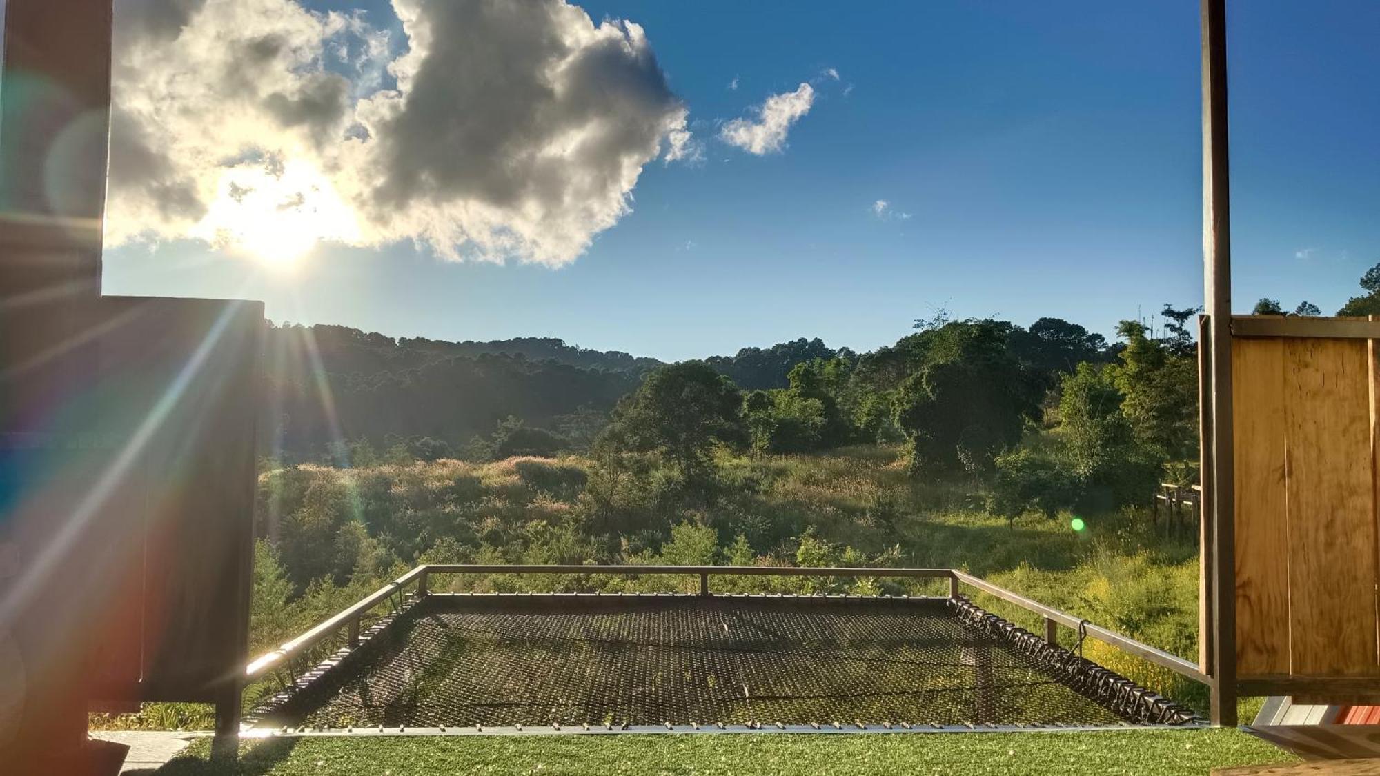 ไร่นิธิสุนทร Nithisoonthon Farmstay Mae Hong Son Eksteriør bilde