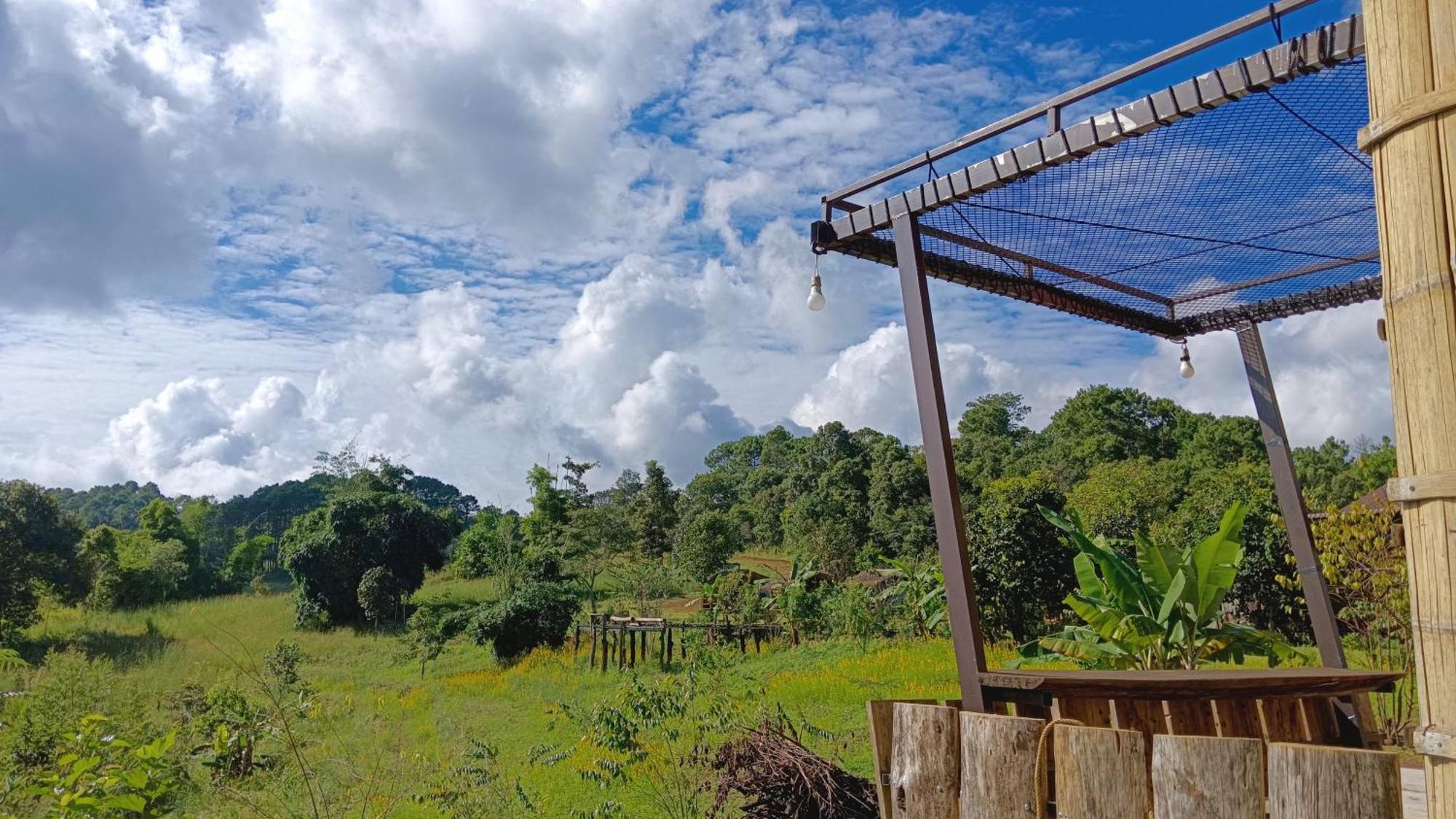 ไร่นิธิสุนทร Nithisoonthon Farmstay Mae Hong Son Eksteriør bilde